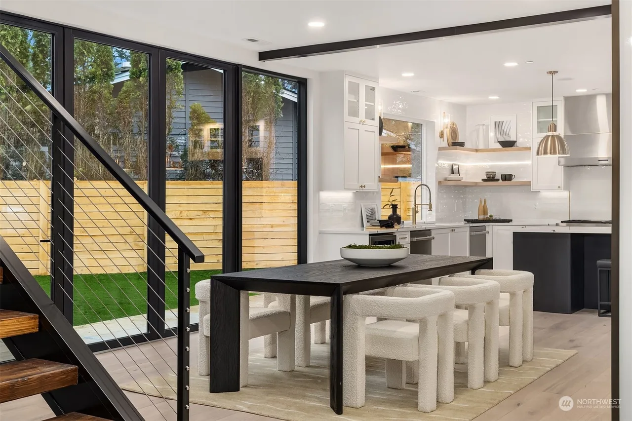 Bellevue new construction — a 4,500 sq ft custom home ID Builder Construction built in Bellevue